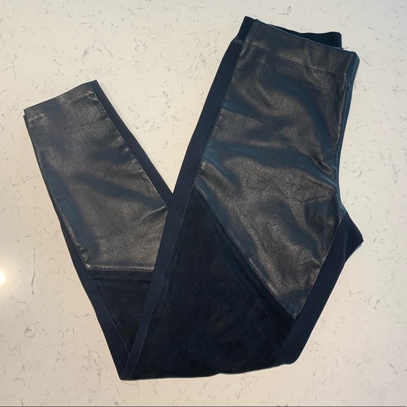 Elie Tahari Pants - Elie Tahari leather and suede leggings, size M